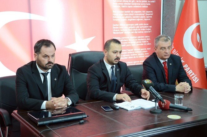 Kur’an Ve Bayraklı Devir Teslim