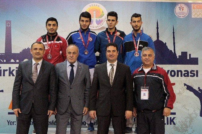 Büyükler Türkiye Karate Şampiyonası’nda Uygur Ve Eltemur Zirvede