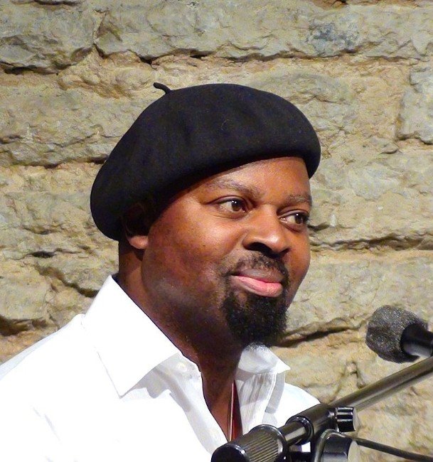 Man Booker Ödüllü Yazar Okri, İstanbul’a Geliyor
