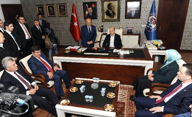 Bakan Soylu’dan, Başkan Gümrükçüoğlu’na Ziyaret