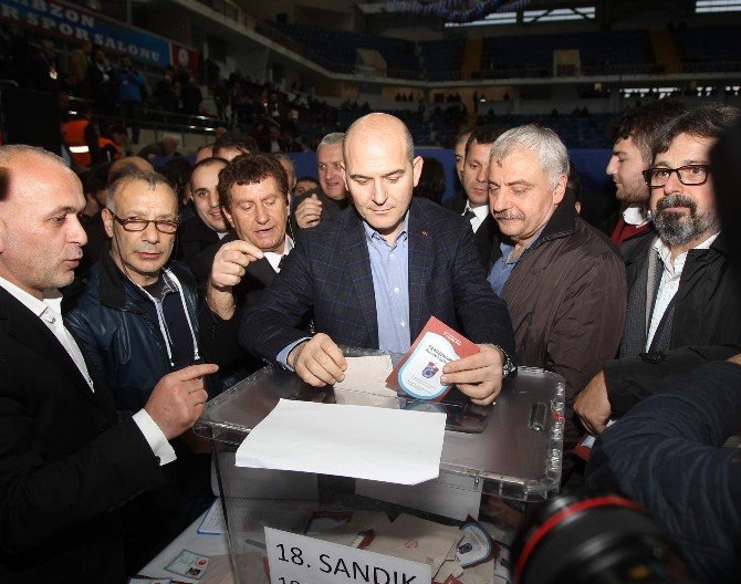 Bakan Soylu Trabzonspor Kongresi’ne Katıldı