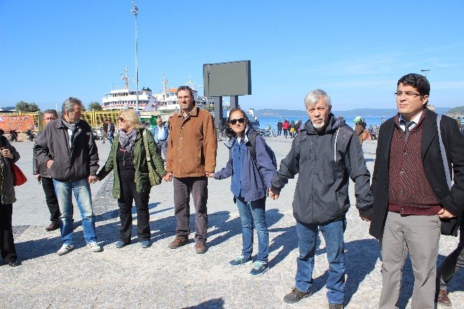 Çanakkale’de Horon Tepip Artvin’e Destek Verdiler