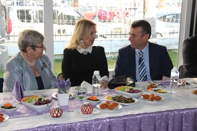 Karatay: “Zeytinyağı Anne Sütünün Aynısıdır”