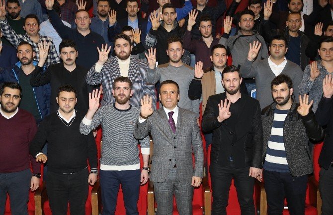 Başkan Genç Gençlere Yeni Bin Yılı Anlattı