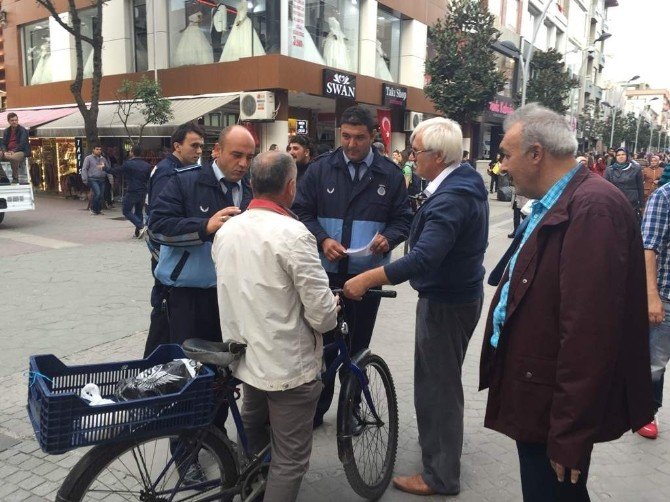 Sakarya’da Yasak Alanda Bisiklet Kullananlar Cezalandırıldı