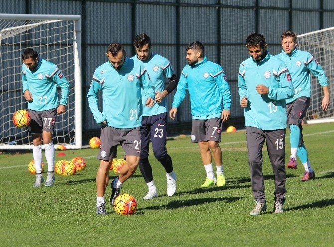 Çaykur Rizespor, Osmanlıspor Maçı Hazırlıklarını Sürdürüyor
