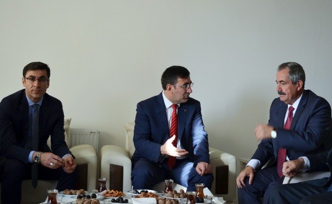 Başbakan Yardımcısı Cevdet Yılmaz Adilcevaz’a Geldi