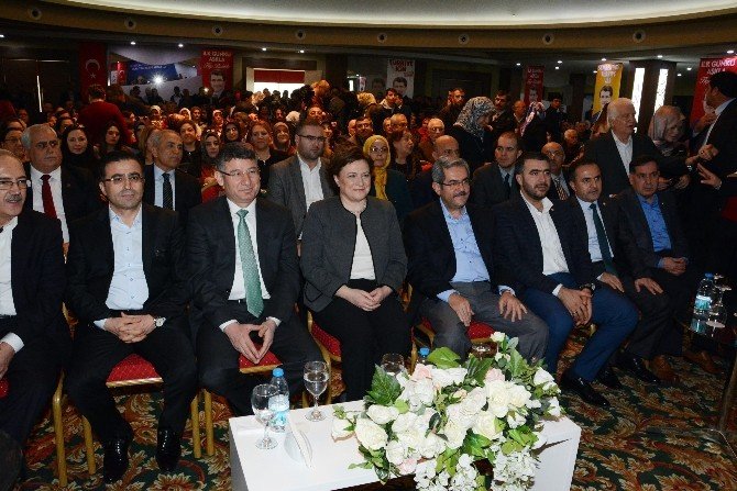 Bakan Sarı: "Atık Toplayıcılarımıza Destek Olunabilir"