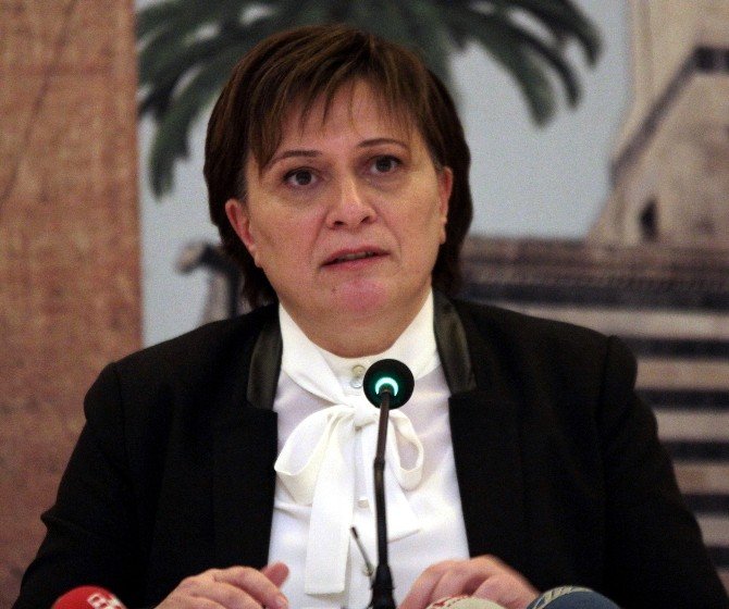 Bakan Sarı Adana’da