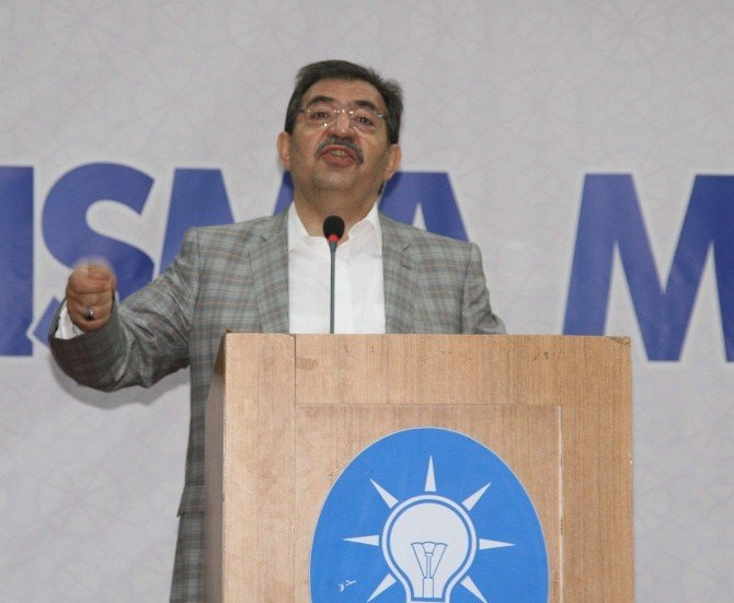 Çevre Ve Şehircilik Bakanı İdris Güllüce: