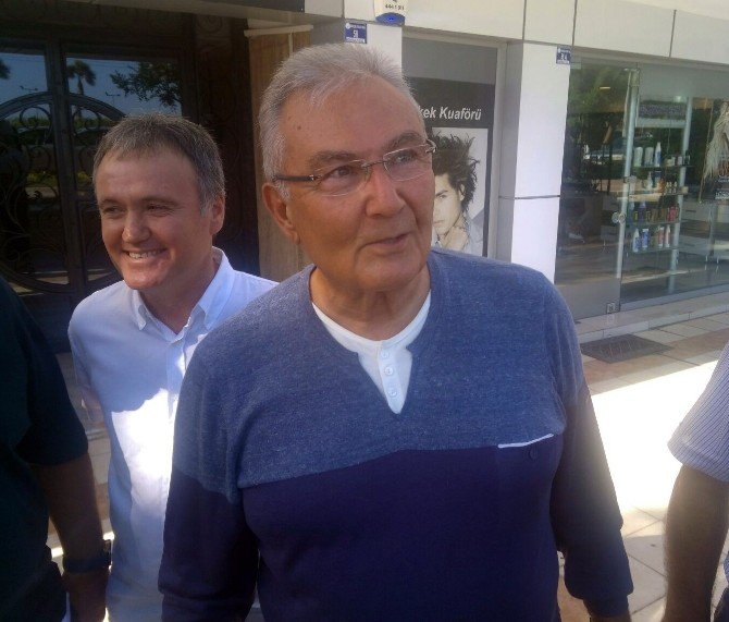 Deniz Baykal: "Muhalefet Dağınıklığının Sorumlusu Hiçbir Şekilde Chp Değildir"