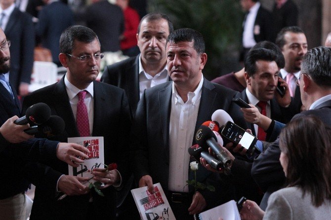 Özel: "Şimdi Kemiği Kırık Gazeteciler Var"