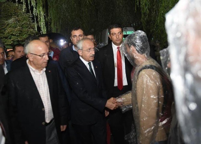 Kılıçdaroğlu, Adli Tıp’ı Ziyaret Etti