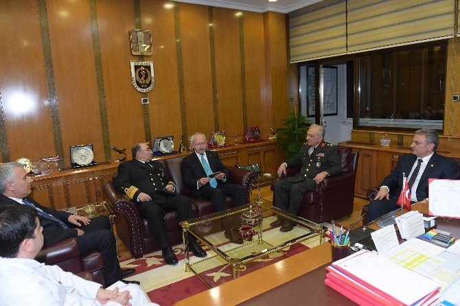 Chp Genel Başkanı Kılıçdaroğlu, Yaralıları Ziyaret Etti