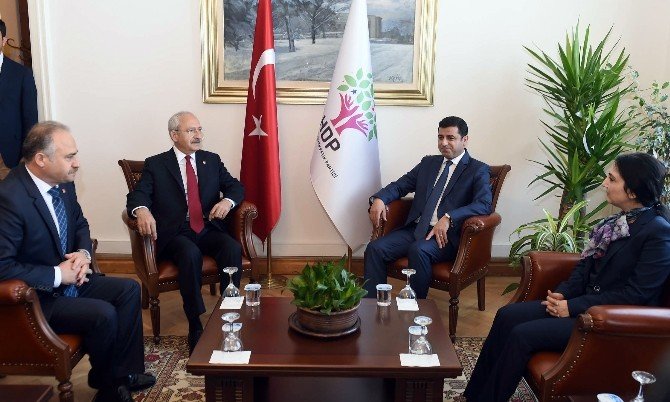 Kılıçdaroğlu-demirtaş Görüşmesi Başladı