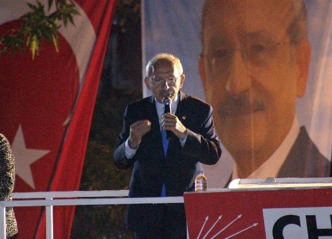 Chp Lideri Kılıçdaroğlu Mitingini Yağmur Altında Yaptı
