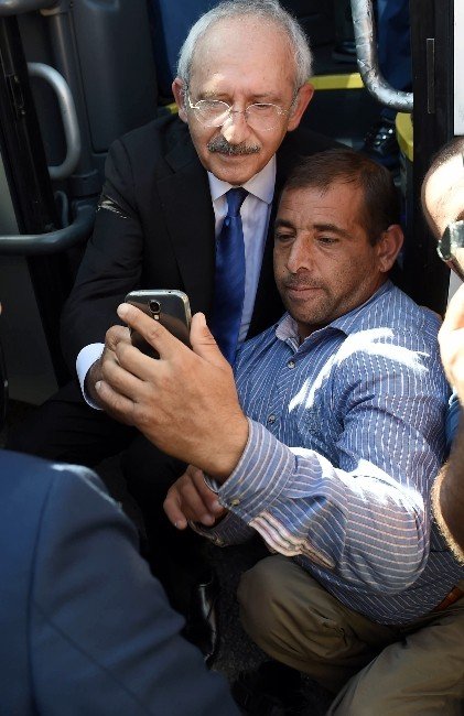 Kılıçdaroğlu, Engelli Vatandaşı Kırmadı