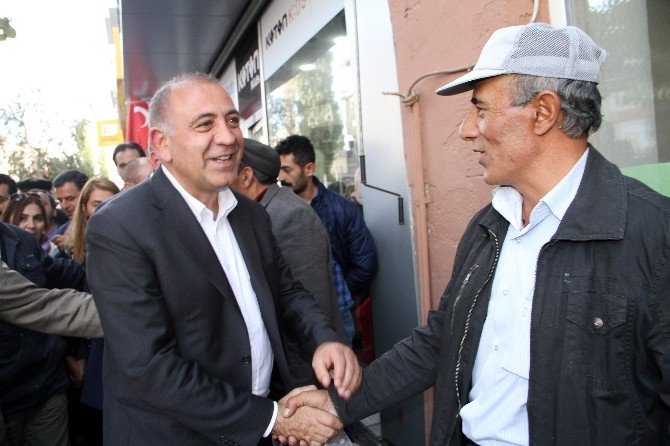 Chp’li Erdem’den, Işid Terör Örgütüne ‘Sârin Gazı’ Verildi İddiası
