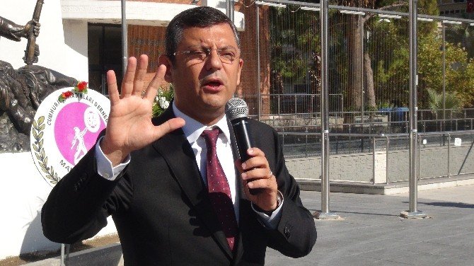 Chp’li Özel Alternatif Törende Konuştu: