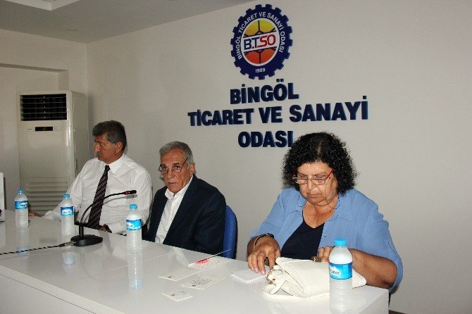 Chp’li Özcan: "Hükümeti Kurma Görevi Chp’ye Verilmeli"
