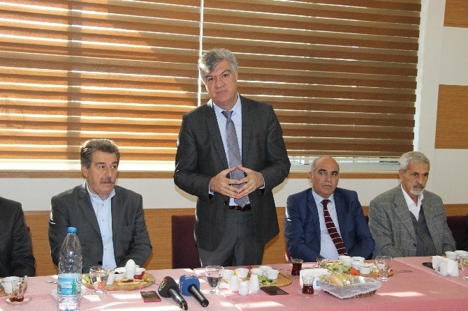 Chp İzmir’de Kurmaylar Toplandı