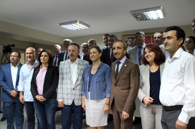 Chp, Mehmet Şimşek’i Partilerine Davet Etti
