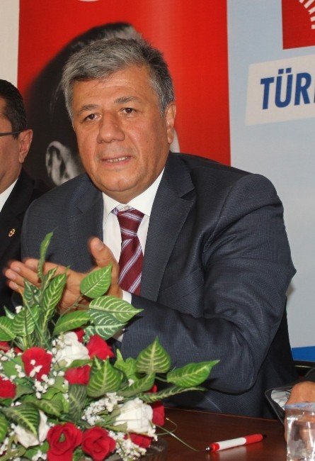 Balbay’dan Ak Parti’ye ’Fabrika Ayarı’ Göndermesi