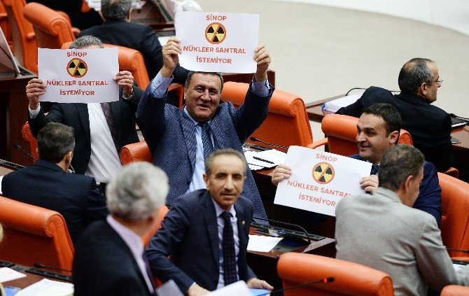 Chp’li Vekillerden Nükleer Santral Protestosu