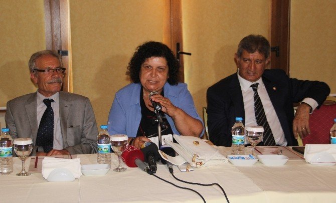 Elazığ’da Chp’li Vekiller, Bazı Stk’larla Bir Araya Geldi