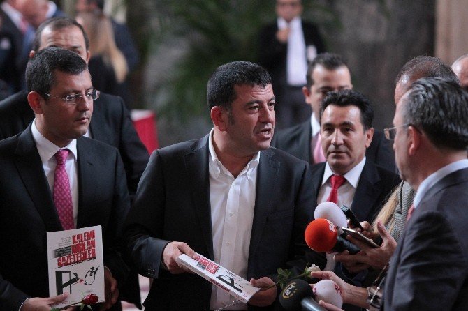 Özel: "Şimdi Kemiği Kırık Gazeteciler Var"