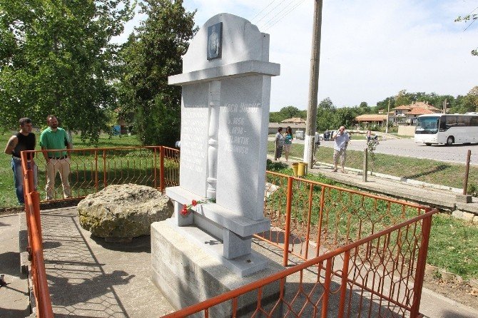 Cihan Pehlivanı Yurduna Kavuştu