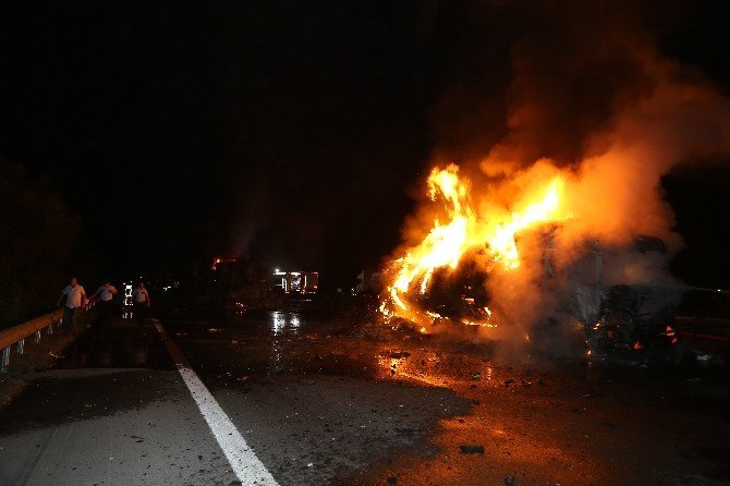 Sakarya’da Tır Yangını:1 Ölü