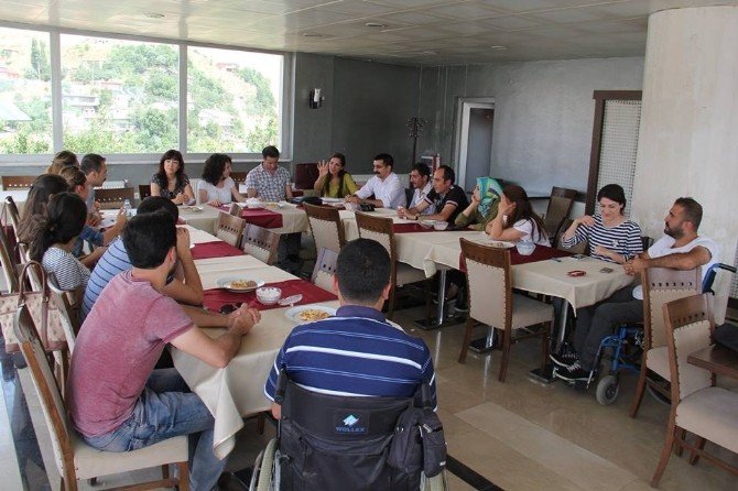 Çocuk Başak Kültür Sanat Vakfı’ndan Atölye Çalışması