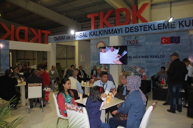 Tkdk, Çorum Tarım Fuarında Ziyaretçi Akınına Uğradı