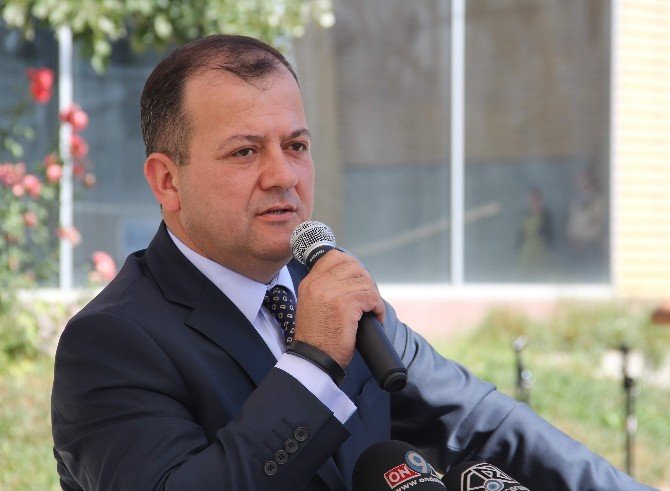 Çorum Sanayi Ticaret Ve İstihdam Fuarı Başladı