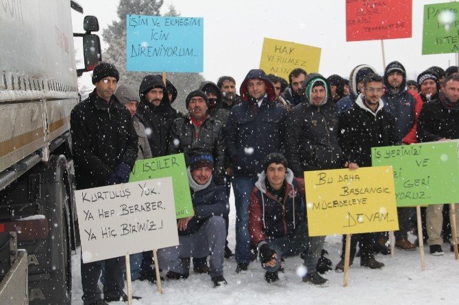 Çorum’da İşçilerin, Sendikaya Üye Oldukları İçin İşten Çıkarıldıkları İddiası