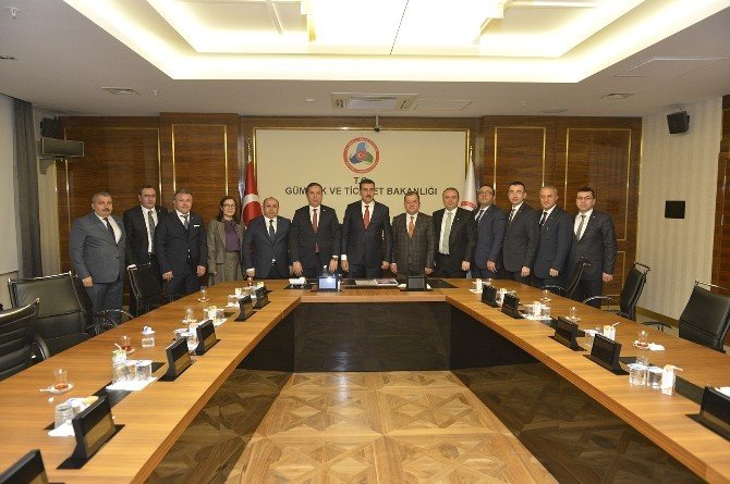 Çorumlu İşadamlarından Bakan Ağbal Ve Tüfenkçi’ye Ziyaret