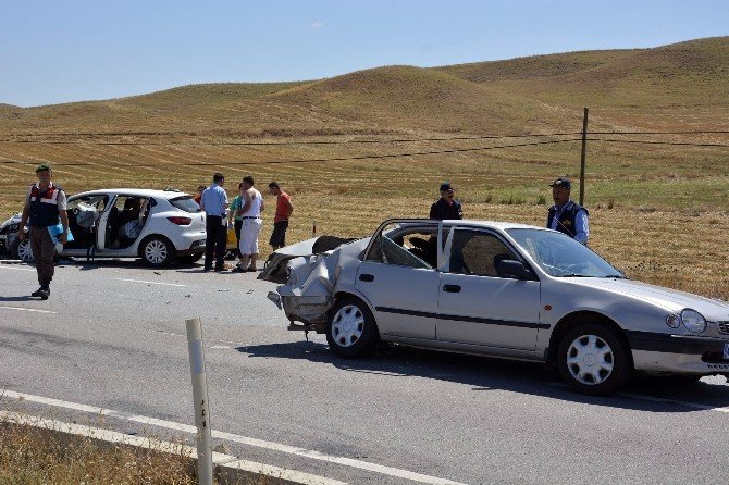 Çorum’da Trafik Kazası: 8 Yaralı