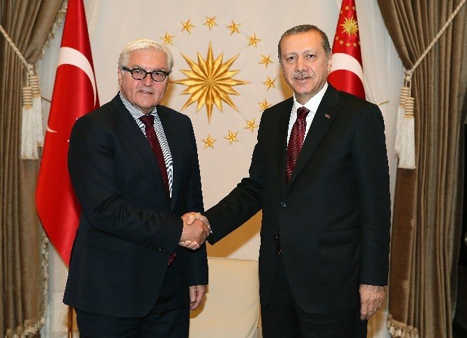 Almanya Dışişleri Bakanı Steinmeier Cumhurbaşkanlığı Külliyesi’nde