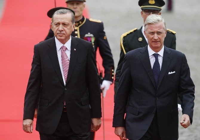 Erdoğan, Belçika Kralı Tarafından Resmi Törenle Karşılandı