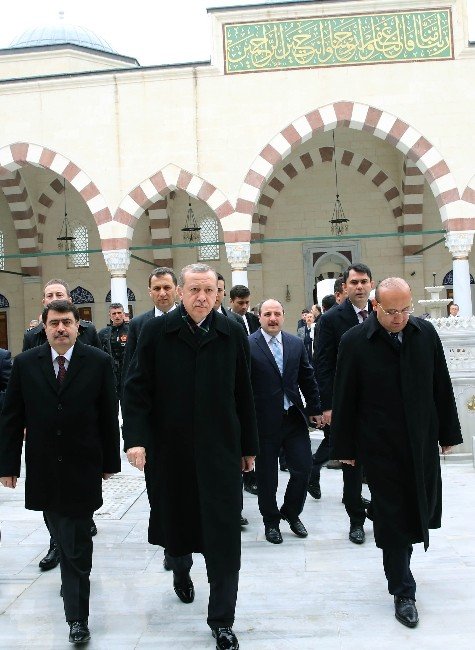 Cumhurbaşkanı Erdoğan: “Ankara Saldırısını Yapan Ypg’dir”