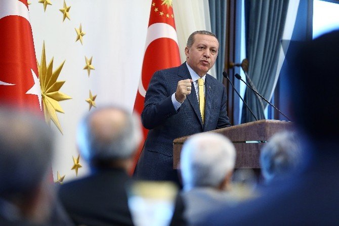 Cumhurbaşkanı Erdoğan, Kanaat Önderlerini Beştepe’de Kabul Etti