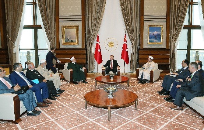 Cumhurbaşkanı Erdoğan, Eski Kudüs Baş Müftüsü Sabri’yi Kabul Etti