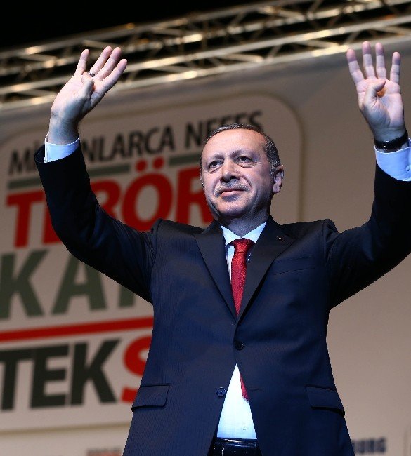 Erdoğan: “Asıl Tehlike Milletimizin Birliğinin Beraberliğinin, Bin Yıllık Kardeşlik Hukukumuzun Zarar Görmesidir”