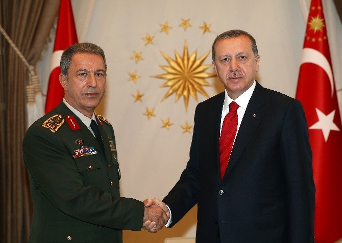 Cumhurbaşkanı Erdoğan, Genelkurmay Başkanı Ve Kuvvet Komutanlarını Kabul Etti