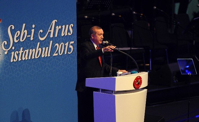 Erdoğan: “İslam Dünyası Bir Büyük İmtihanla Daha Karşı Karşıyadır”