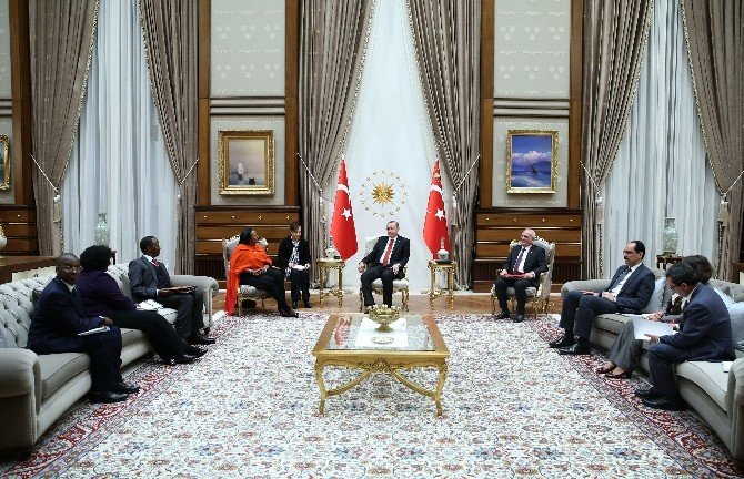 Kenya Dışişleri Ve Uluslararası Ticaret Bakanı Jibril Cumhurbaşkanlığı Külliyesi’nde
