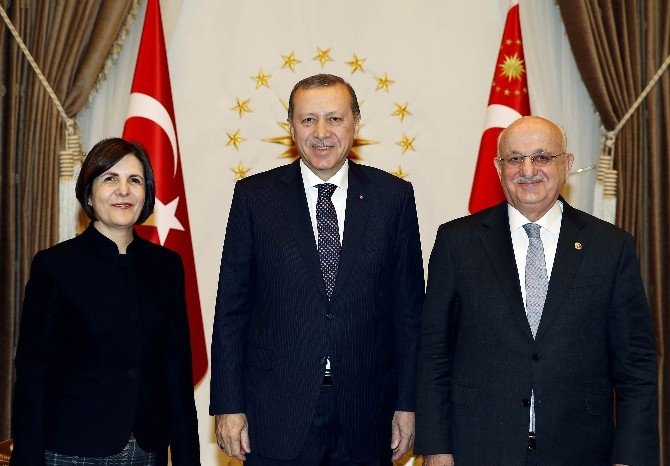 Cumhurbaşkanı Erdoğan, Kktc Cumhuriyet Meclisi Başkanı Siber’i Kabul Etti