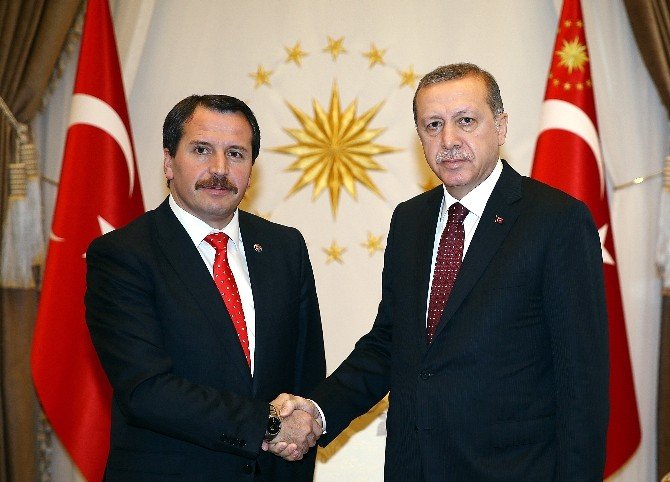 Cumhurbaşkanı Erdoğan, Memur-sen Genel Başkanı Yalçın’ı Kabul Etti