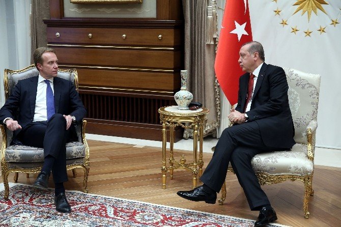 Norveç Dışişleri Bakanı Brende Beştepe’de